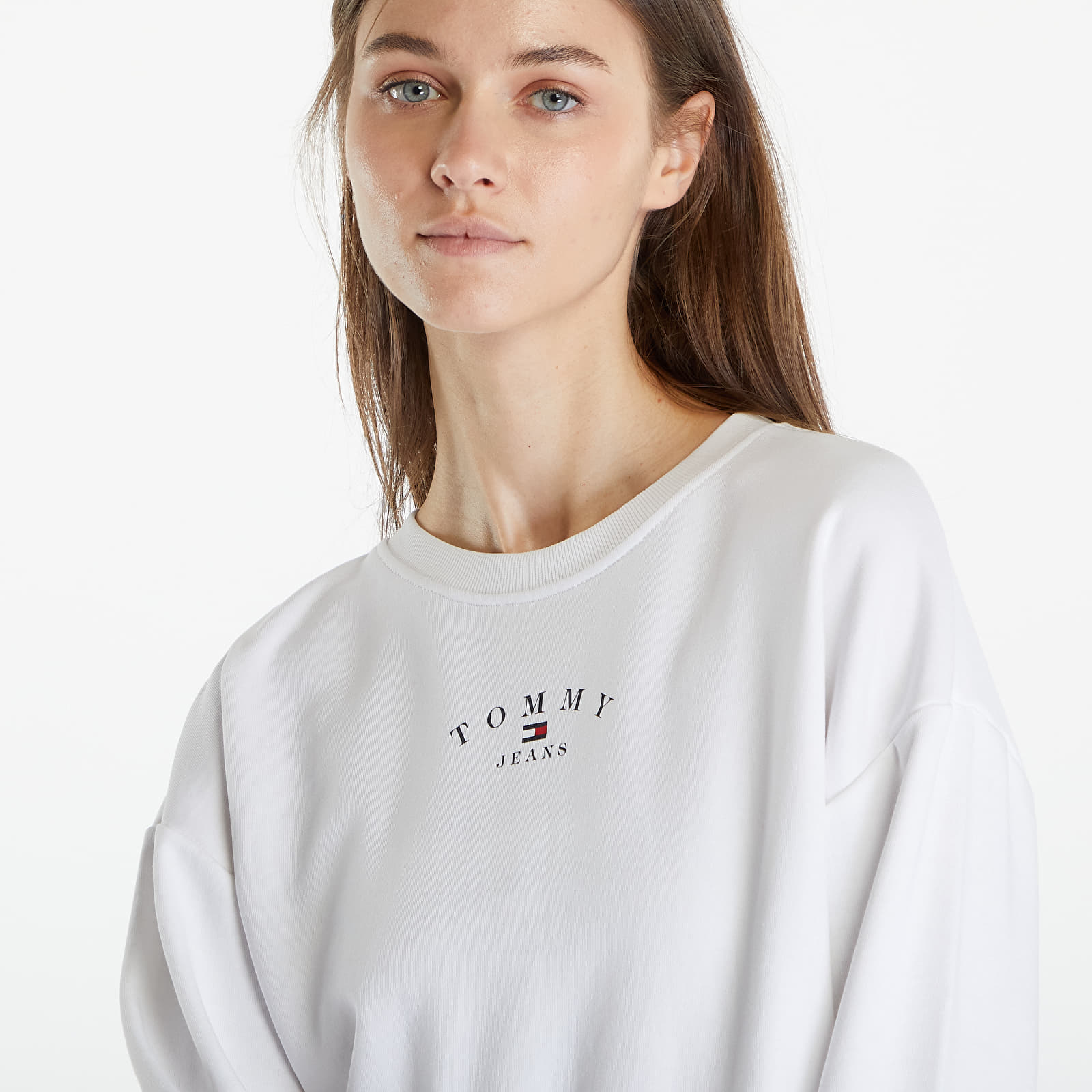 Puloverji   Tommy Jeans Essential Logo 2 Crewneck Sweatshirt White