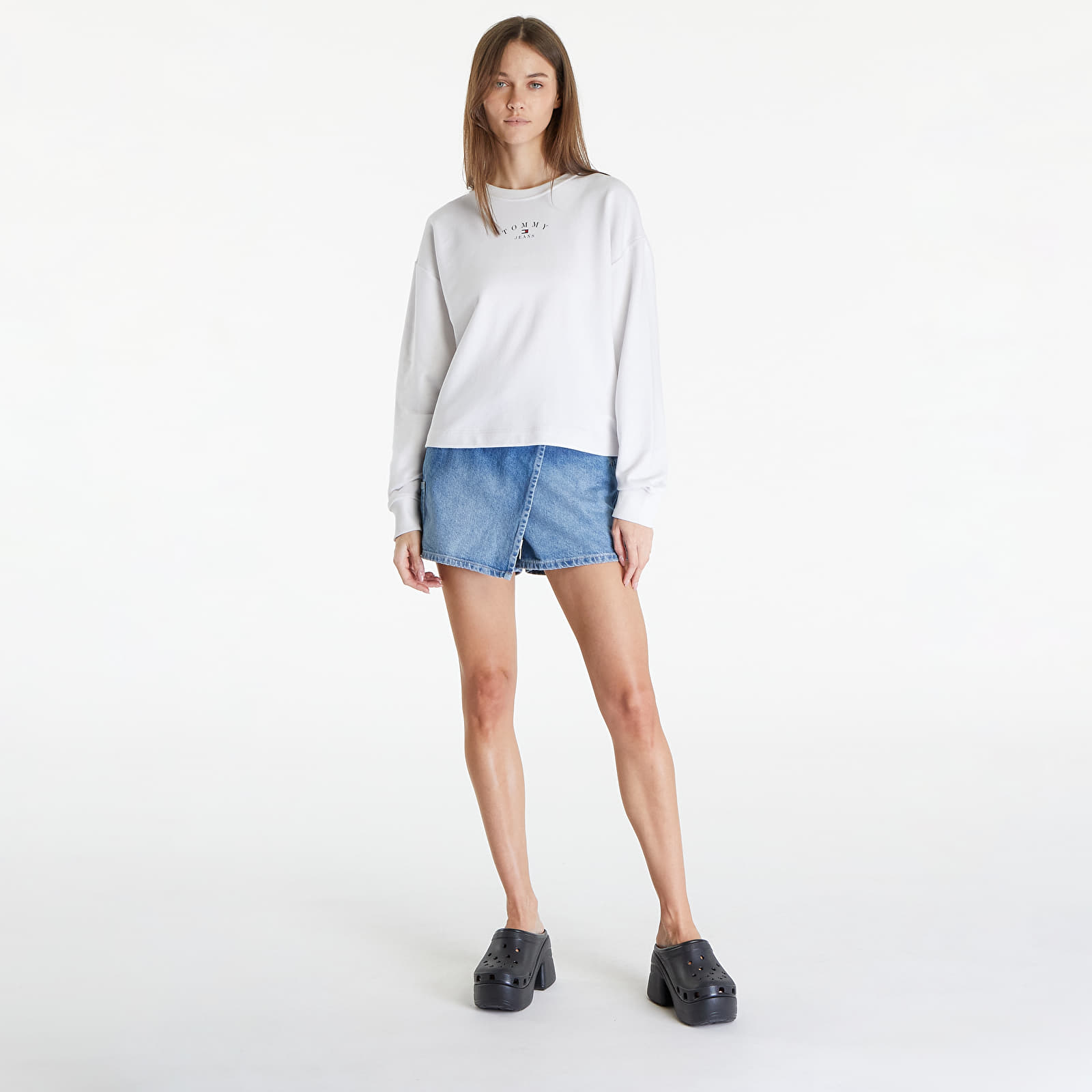 Puloverji   Tommy Jeans Essential Logo 2 Crewneck Sweatshirt White