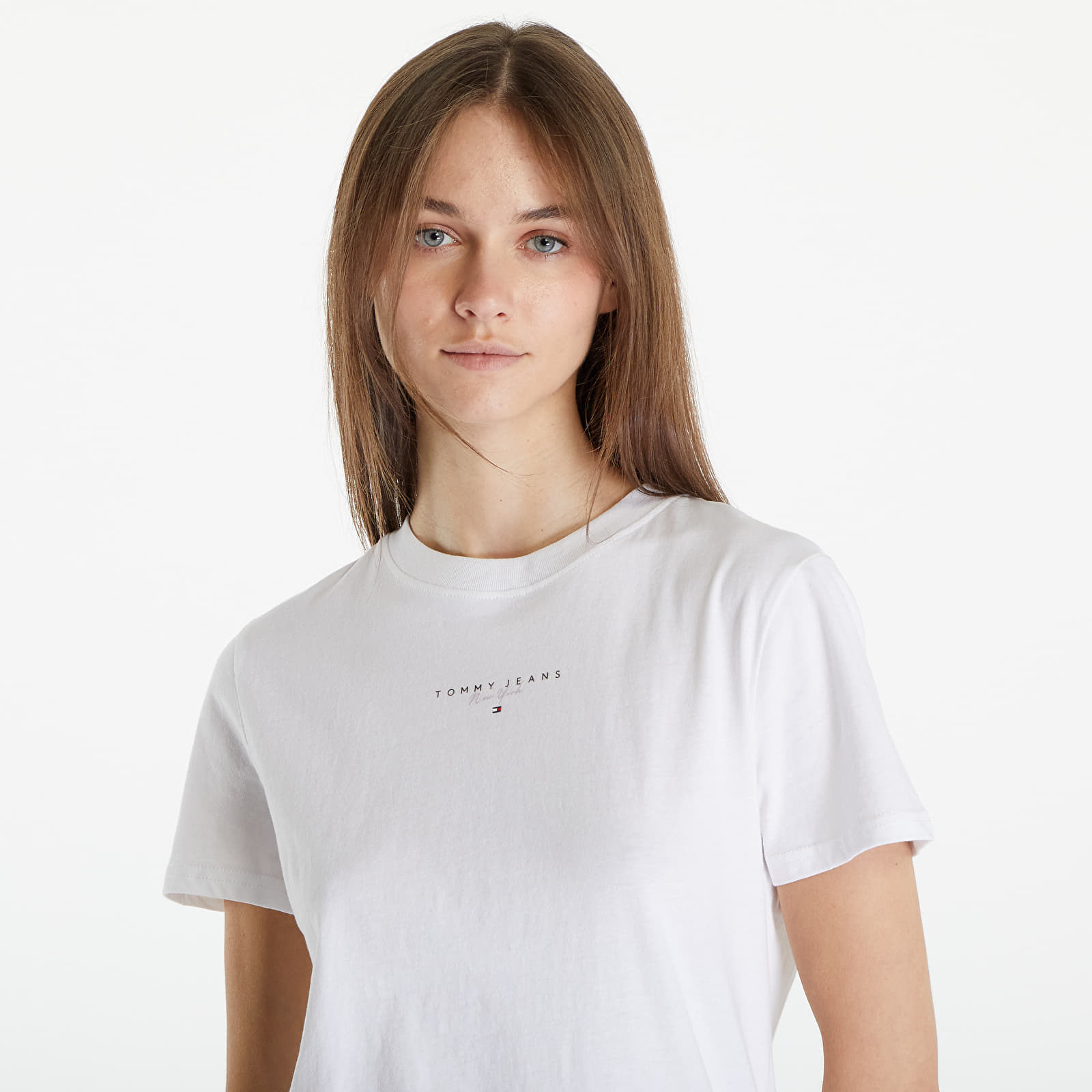 Tričká Tommy Jeans Regrular Essential Logo Tee White