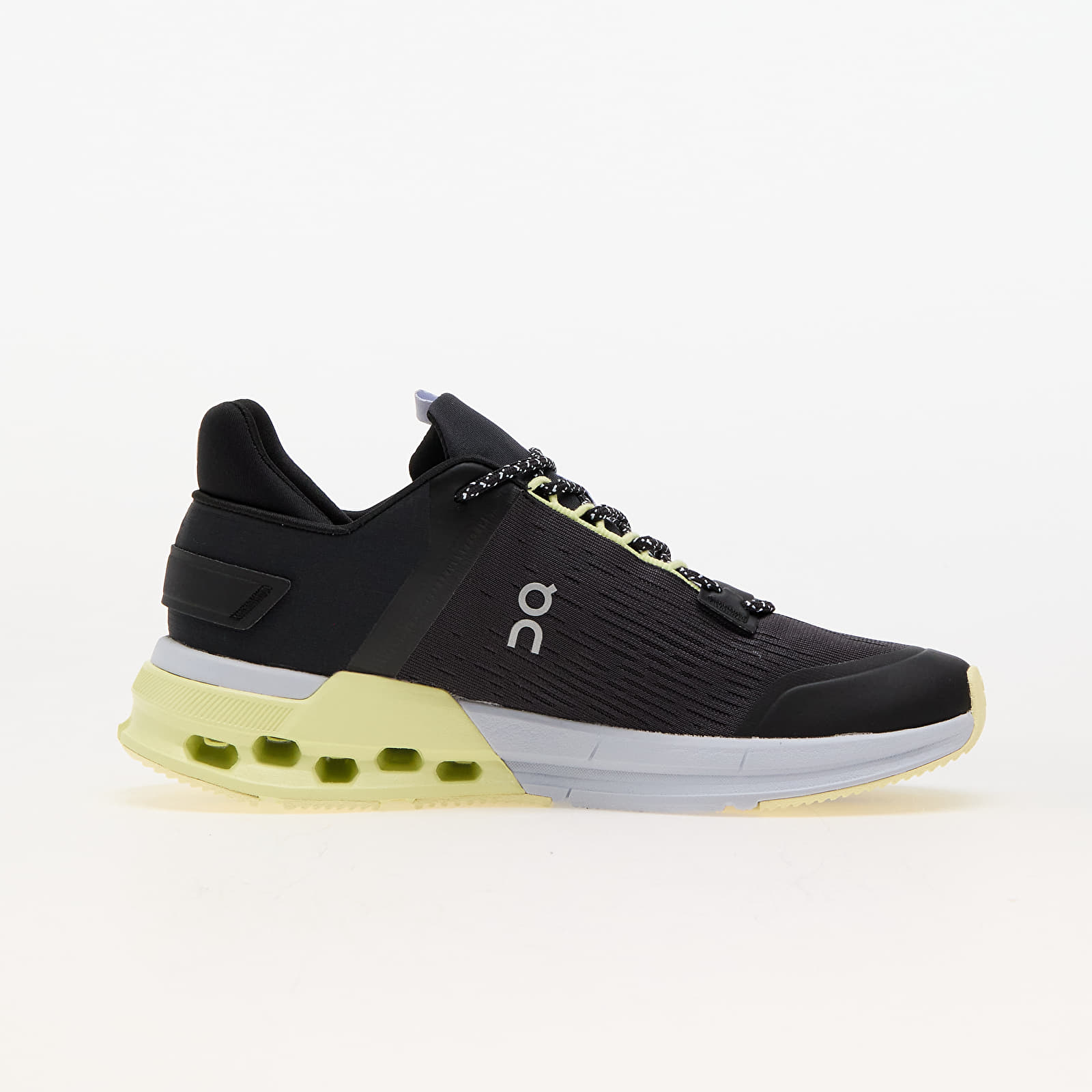 Dámske topánky a tenisky On W Cloudnova Flux Black/ Hay