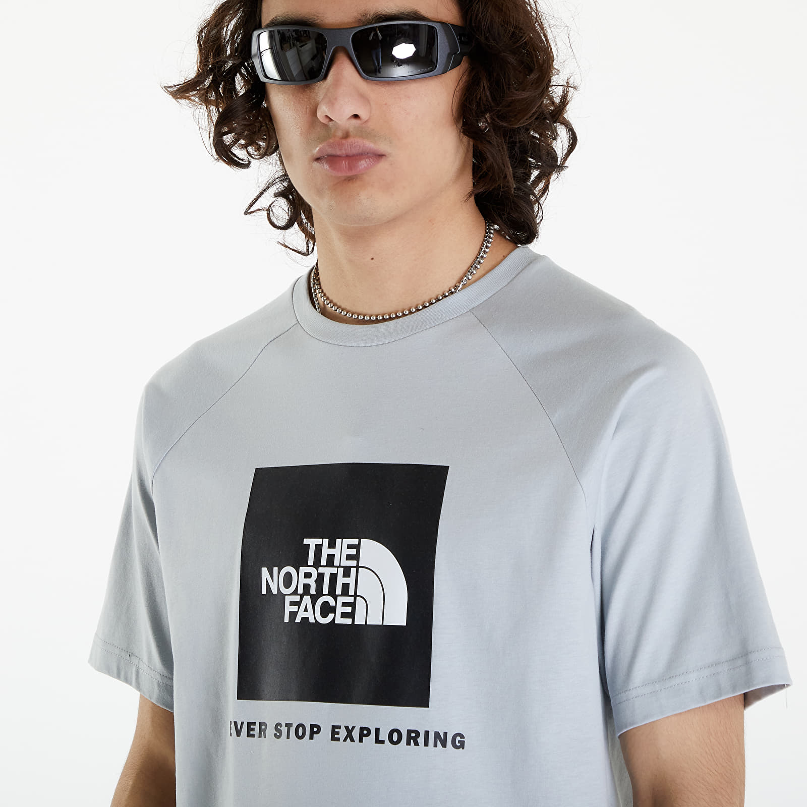 T-shirts The North Face Raglan Redbox Tee High Rise Grey