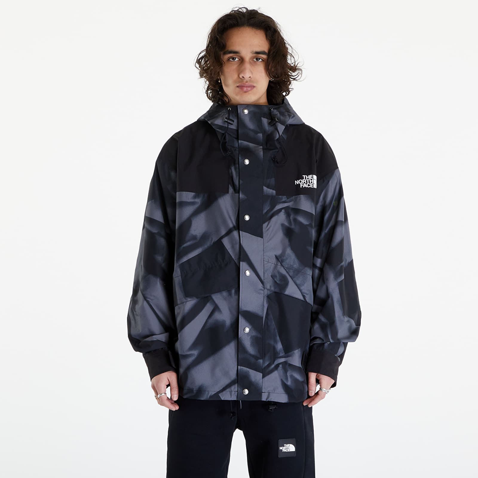 Dzsekik The North Face 86 Retro Mountain Jacket Smoked Smoked Pearl