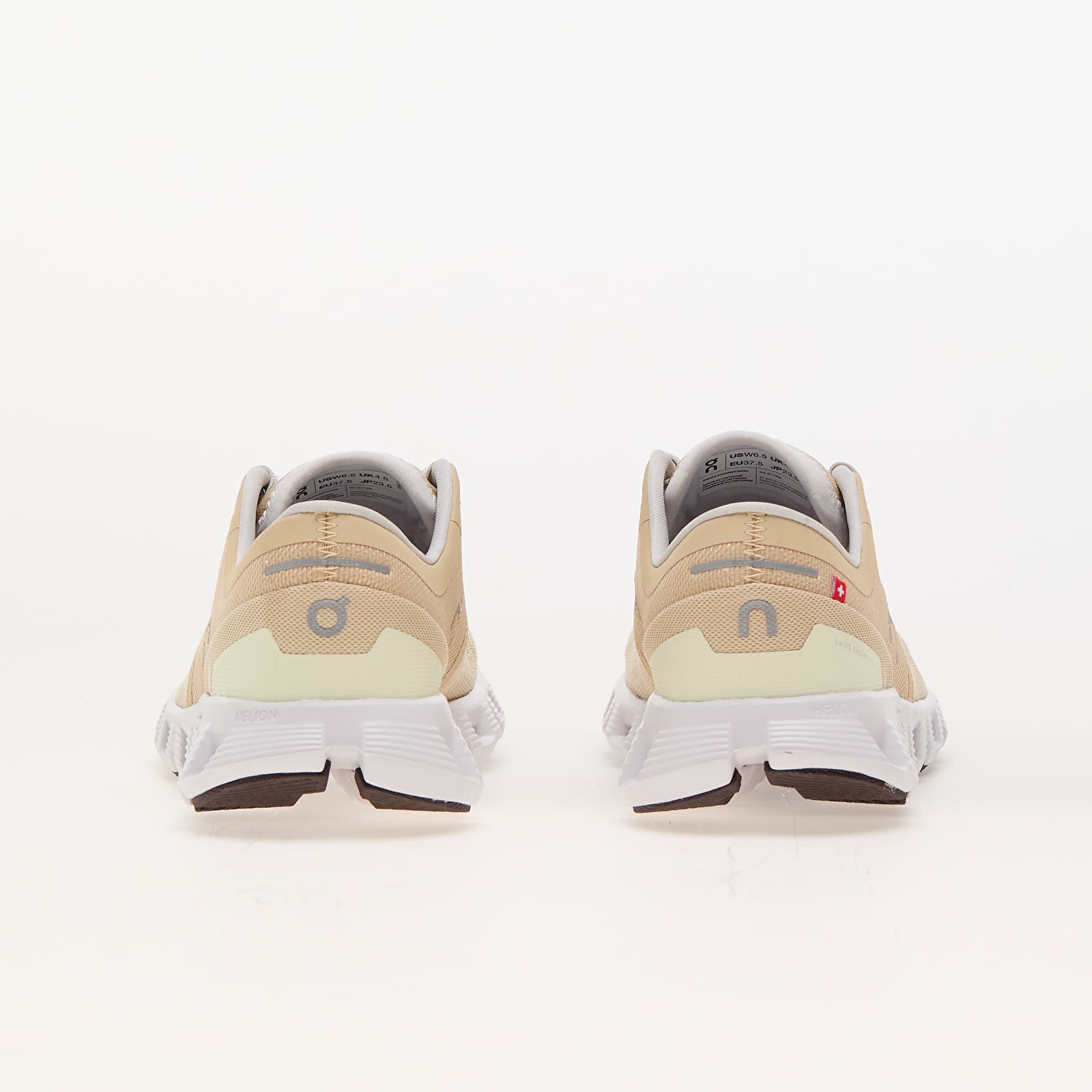 Încălțăminte și sneakerși pentru femei On W Cloud X 3 Savannah/ Frost ...