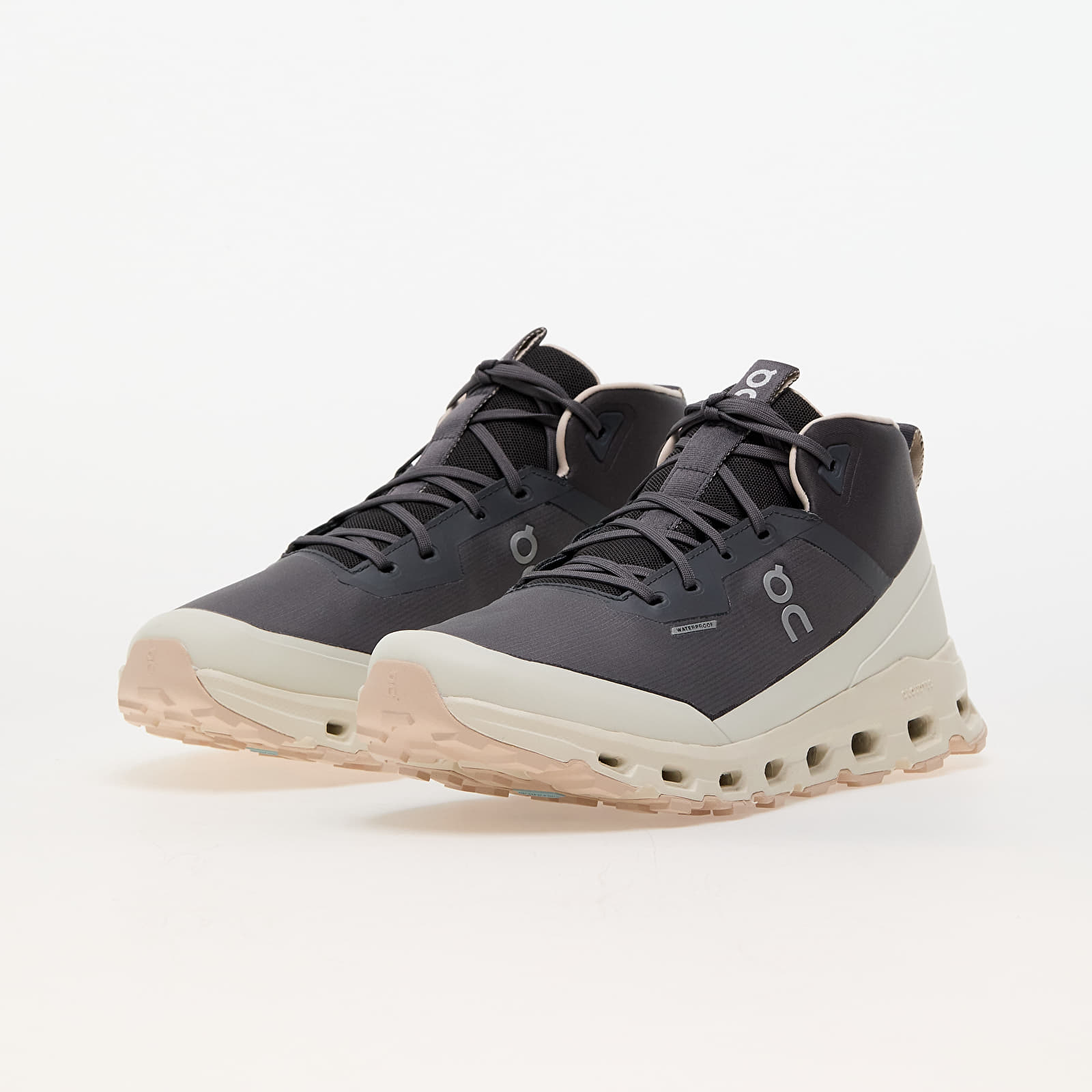 Încălțăminte și sneakerși pentru bărbați On M Cloudroam Waterproof Eclipse/ Cream