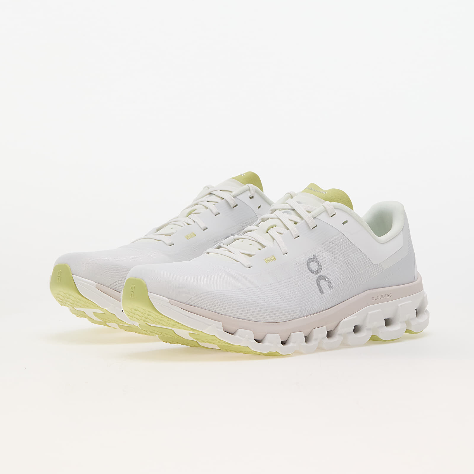Chaussures et baskets homme On M Cloudflow 4 White/ Sand