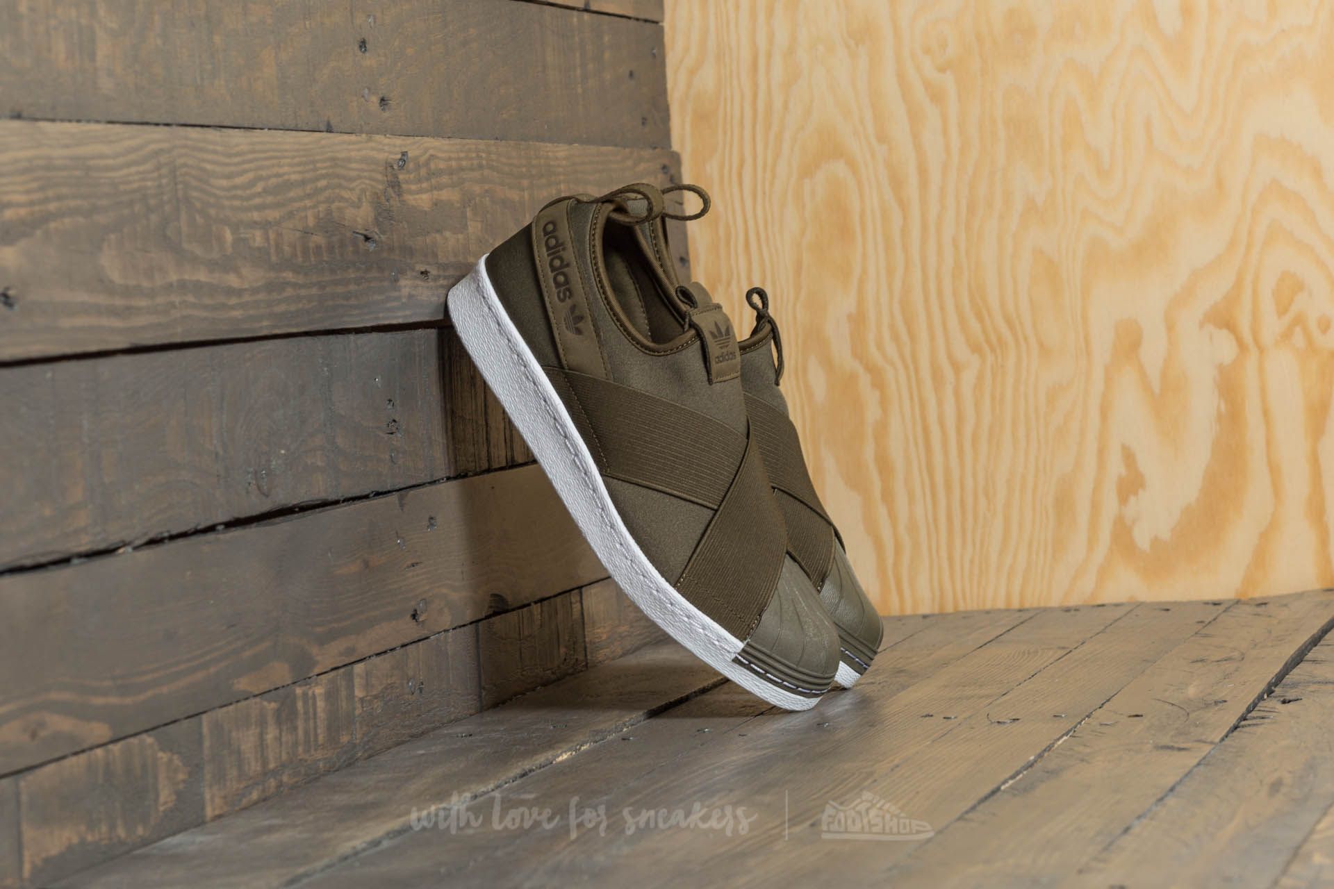 Men's shoes adidas Superstar SlipOn Trace Olive/ Trace Olive/ Ftw White