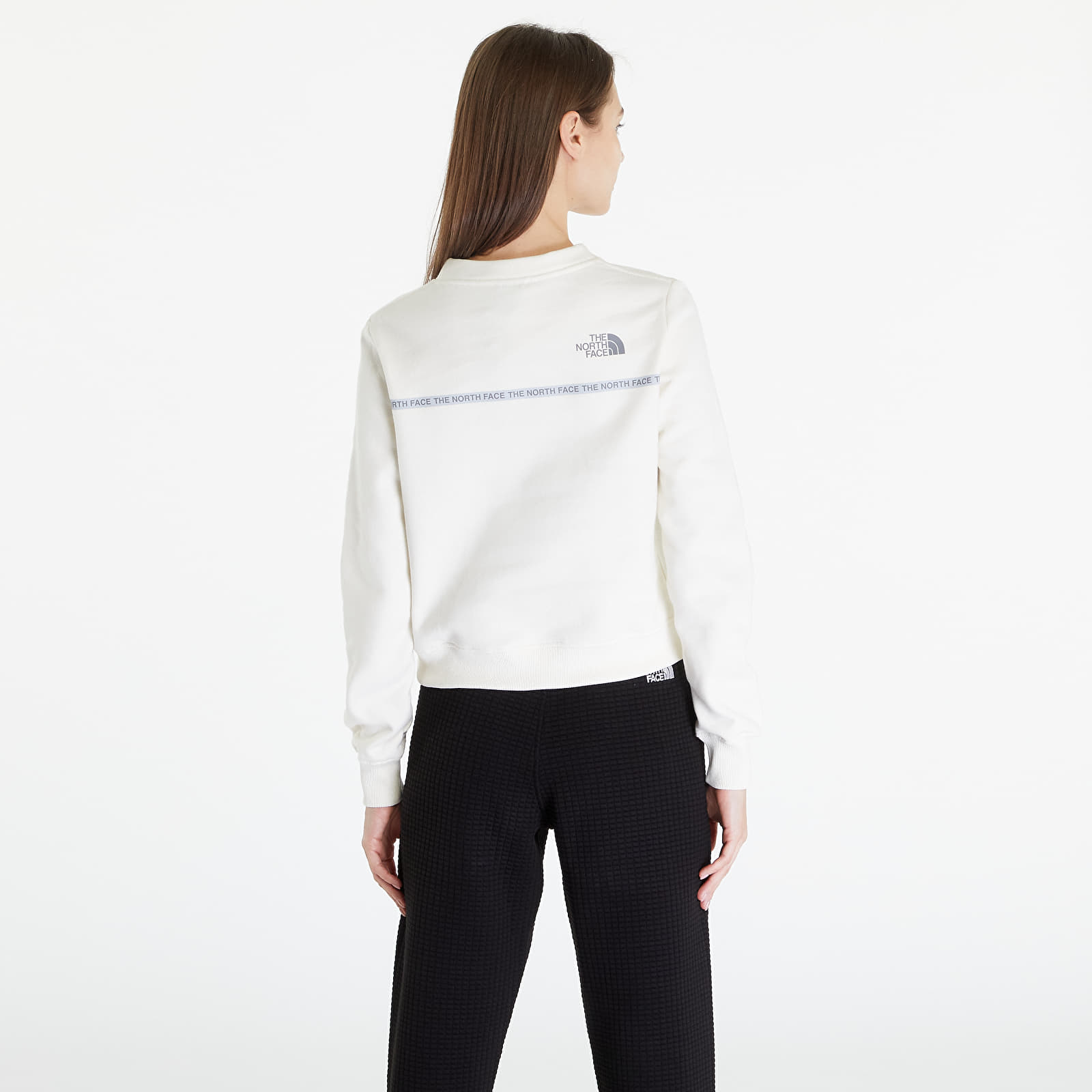 Hoodies and sweatshirts  The North Face Zumu Crewneck Sweatshirt White Dune