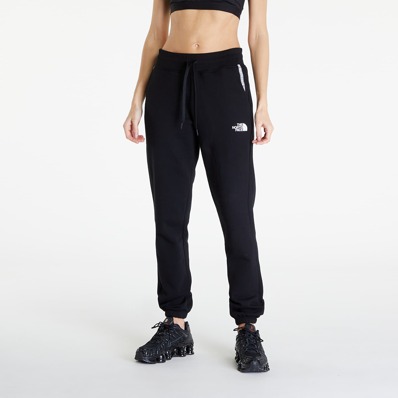Tepláky The North Face Zumu Joggers TNF Black