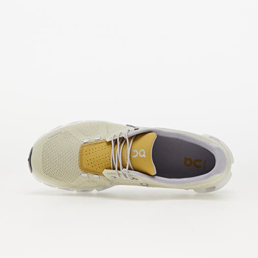 Bronze sneakers store