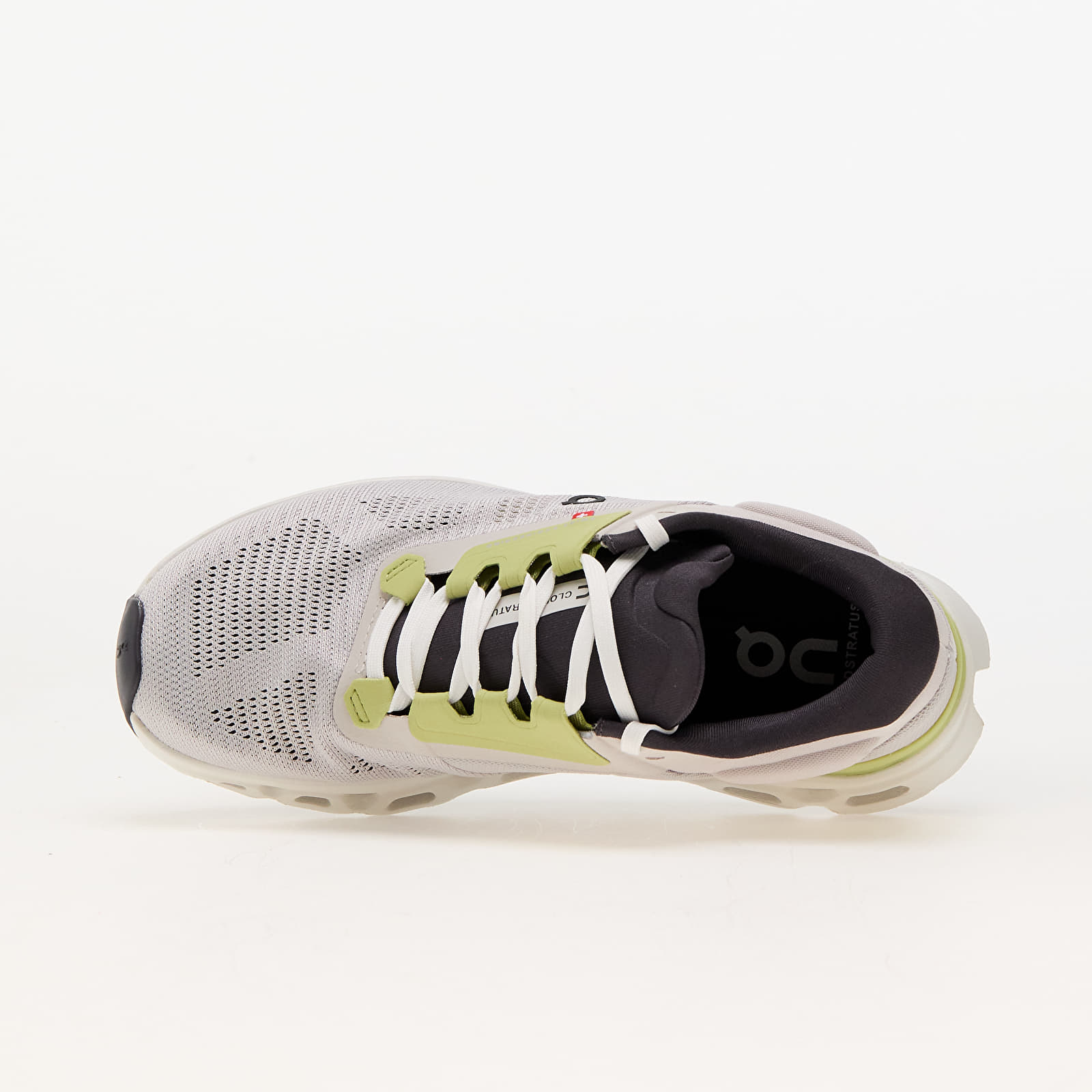 Women's shoes On W Cloudstratus 3 Pearl/ Ivory