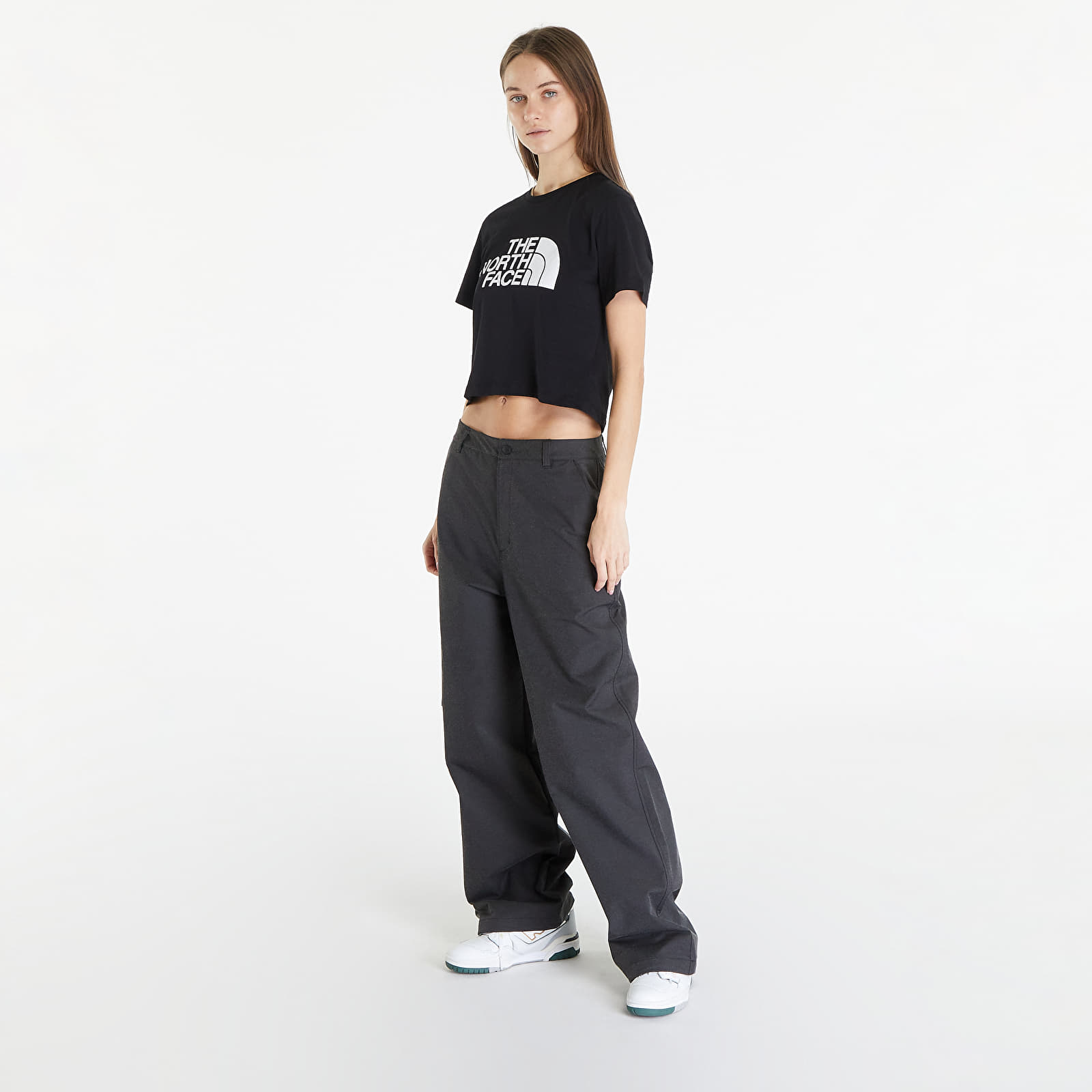 T-paidat The North Face S/S Cropped Easy Tee TNF Black