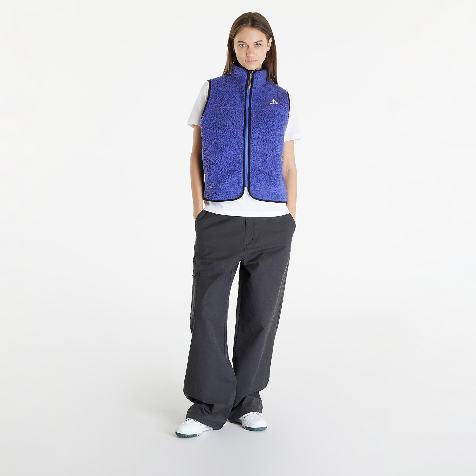 Mellények Nike ACG Arctic Wolf Women's Vest Persian Violet/ Black/ Summit White