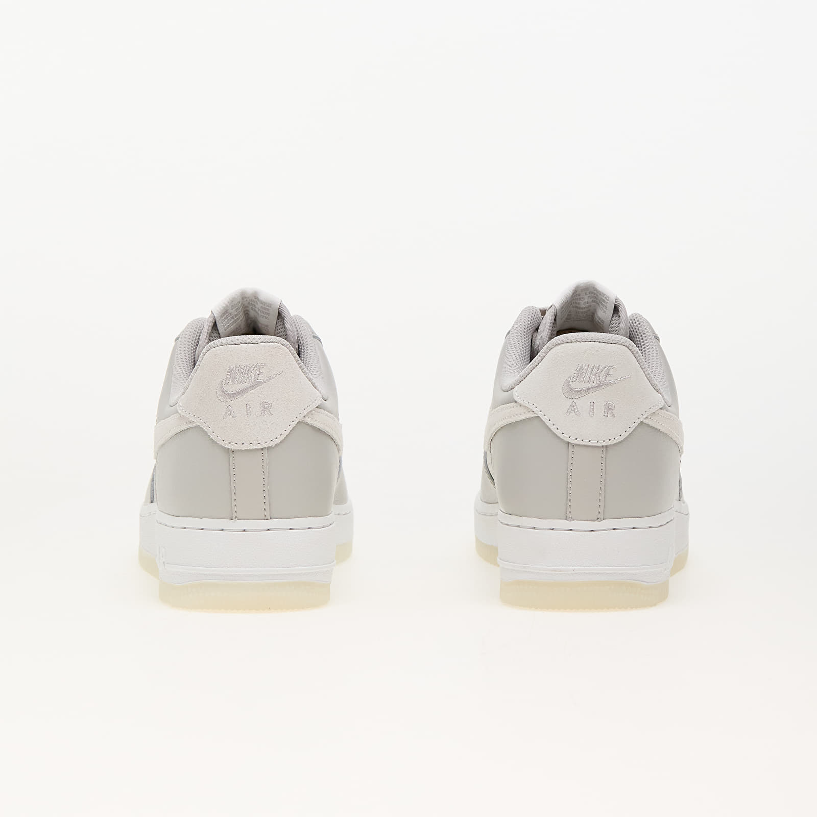 Herresko Nike Air Force 1 '07 Lv8 Light Bone/ Summit White-Lt Iron Ore