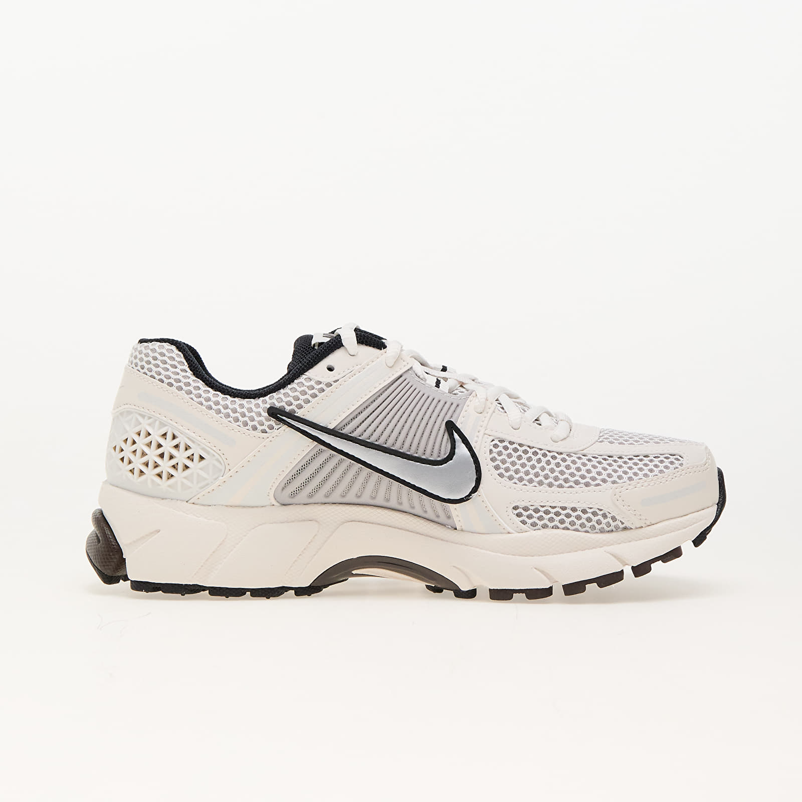 Sapatos de mulher Nike W Zoom Vomero 5 Phantom/ Mtlc Platinum-Lt Iron Ore
