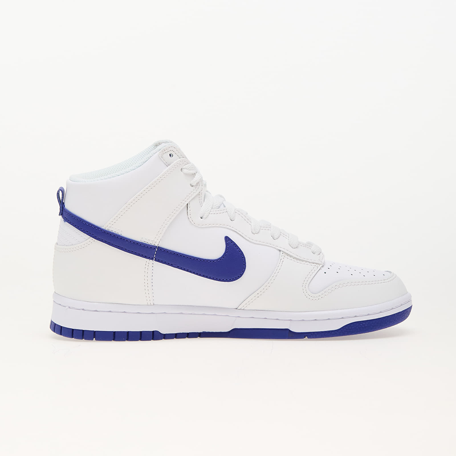 Nike dunk hi white store