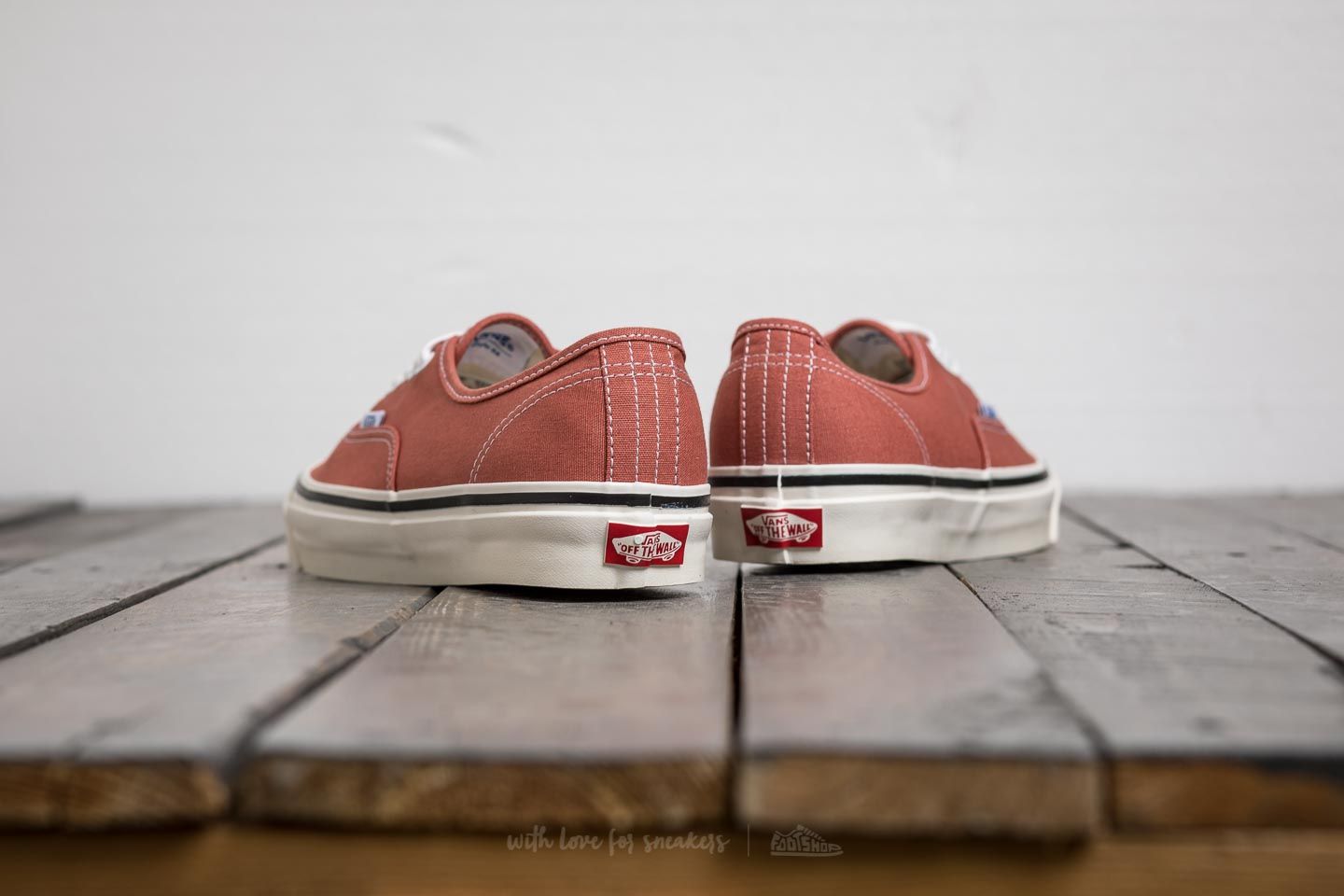 Men s shoes Vans Authentic 44 DX Anaheim Factory Og Rust Footshop