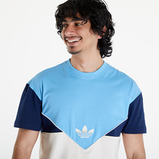 T shirt adidas tumblr on sale