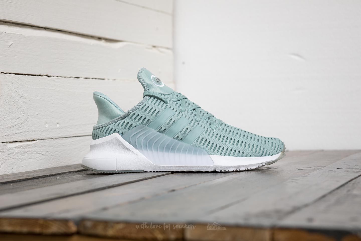 Scarpe donna adidas Climacool 02/ 17 W Tactile Green/ Tactile Green/ Footwear White