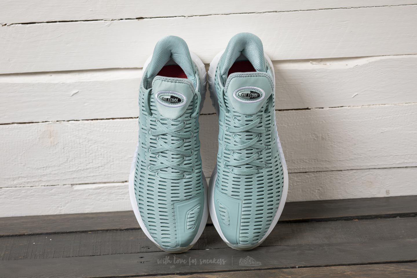 Scarpe donna adidas Climacool 02/ 17 W Tactile Green/ Tactile Green/ Footwear White