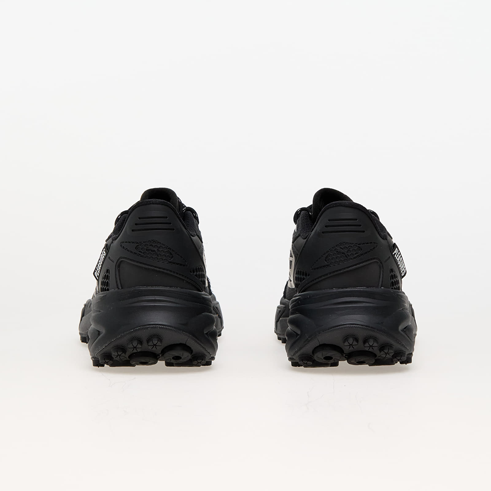 Moški čevlji Puma x Pleasures Spirex Black/ Black