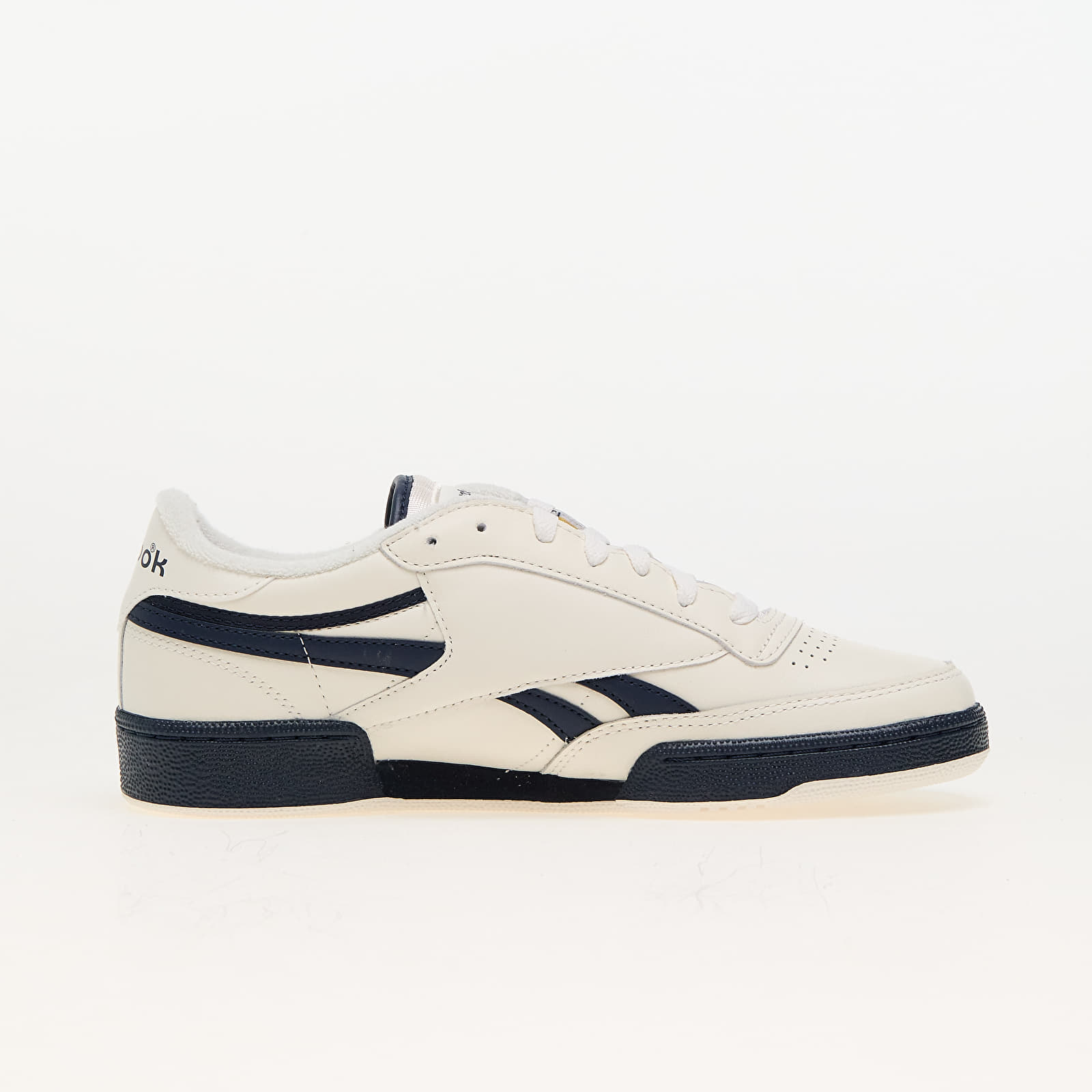 Men's shoes Reebok Club C Revenge Vintage Chalk/ Vector Navy/ Pugr
