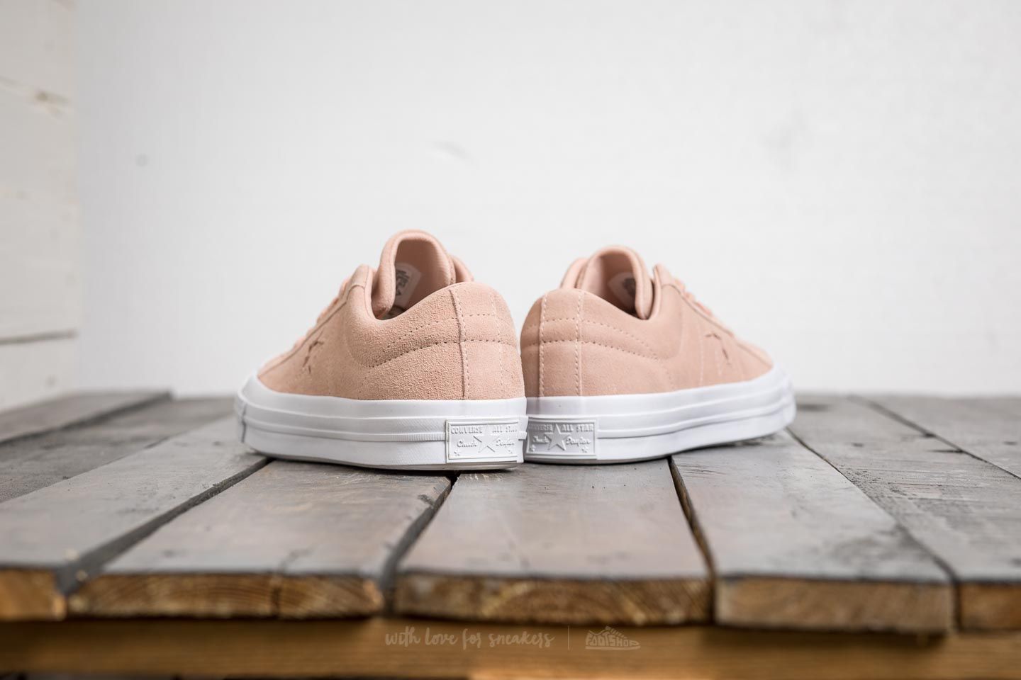 Women s shoes Converse One Star OX Dusk Pink Dusk Pink White Footshop