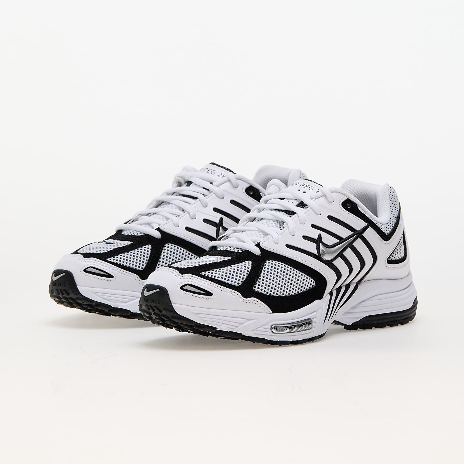 Herren Sneaker und Schuhe Nike Air Peg 2K5 White/ Metallic Silver-Black