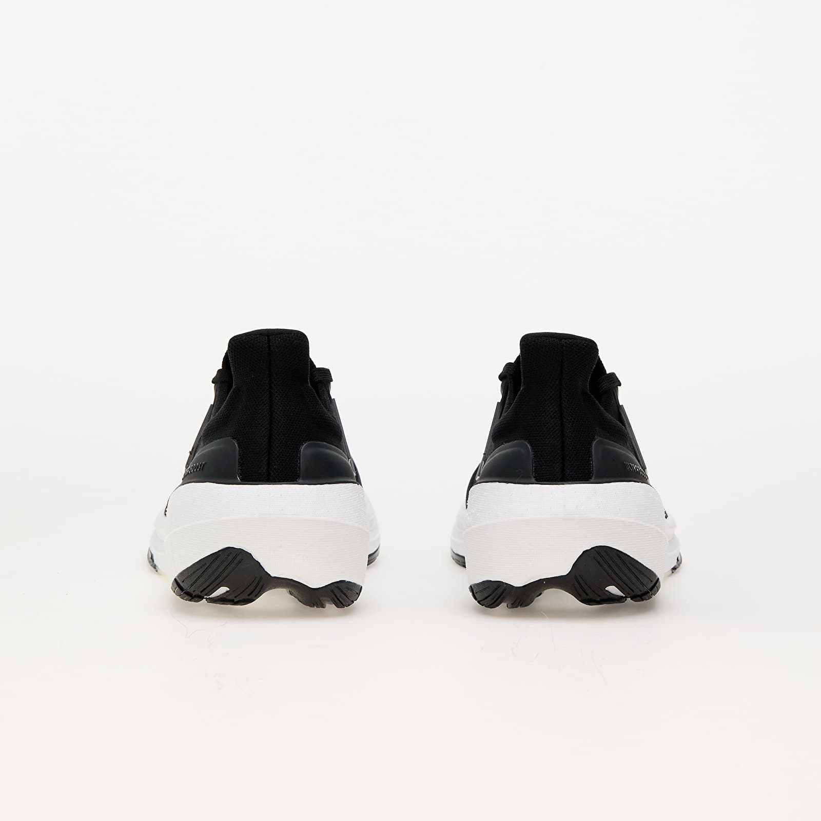 Pánské tenisky a boty adidas UltraBOOST Light Core Black/ Core Black/ Crystal White