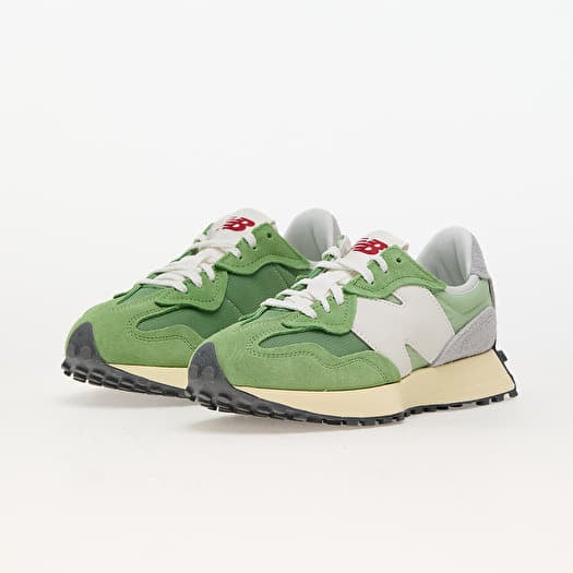 New Balance 327