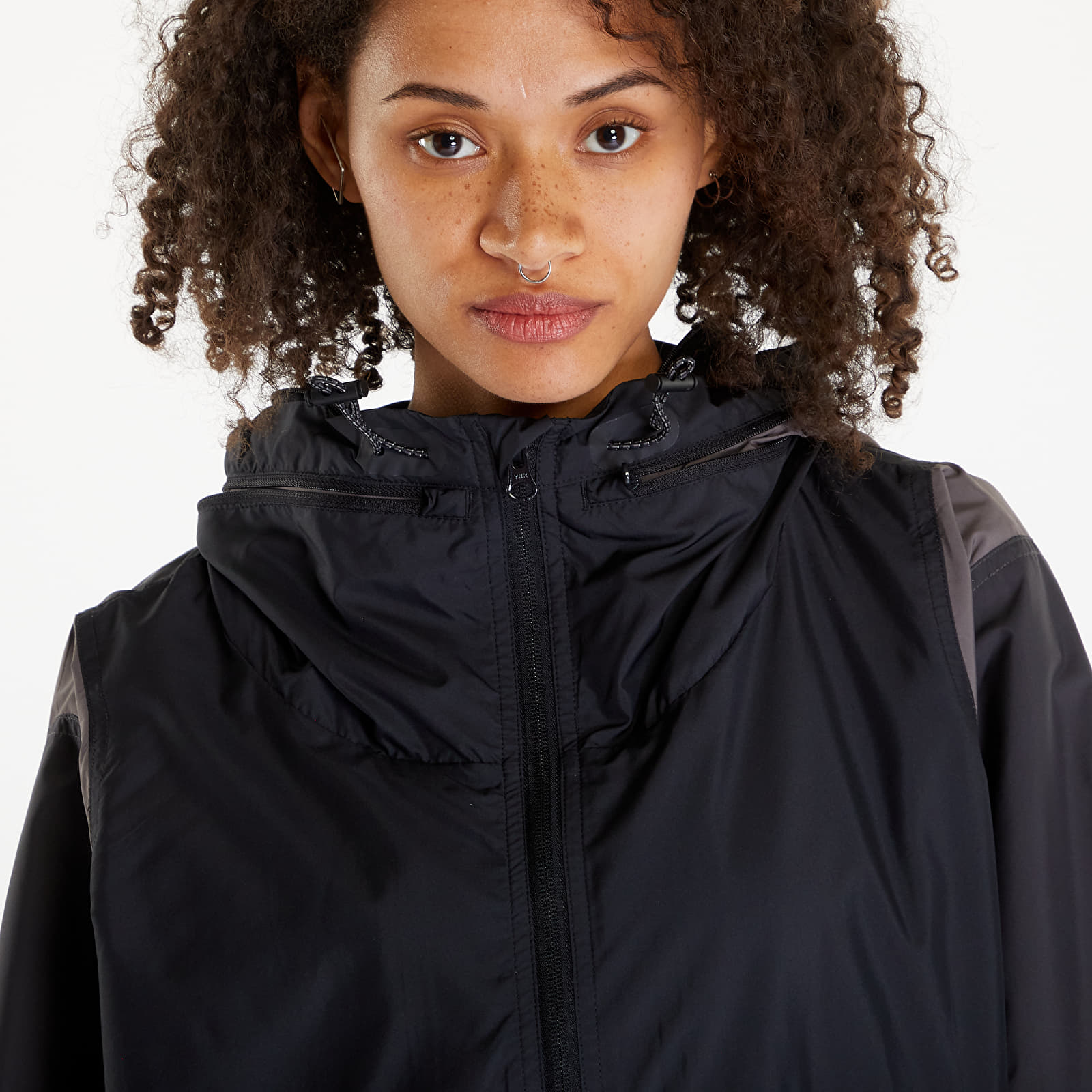 Kurtki adidas by Stella McCartney Woven Tt Black/ Utiblk