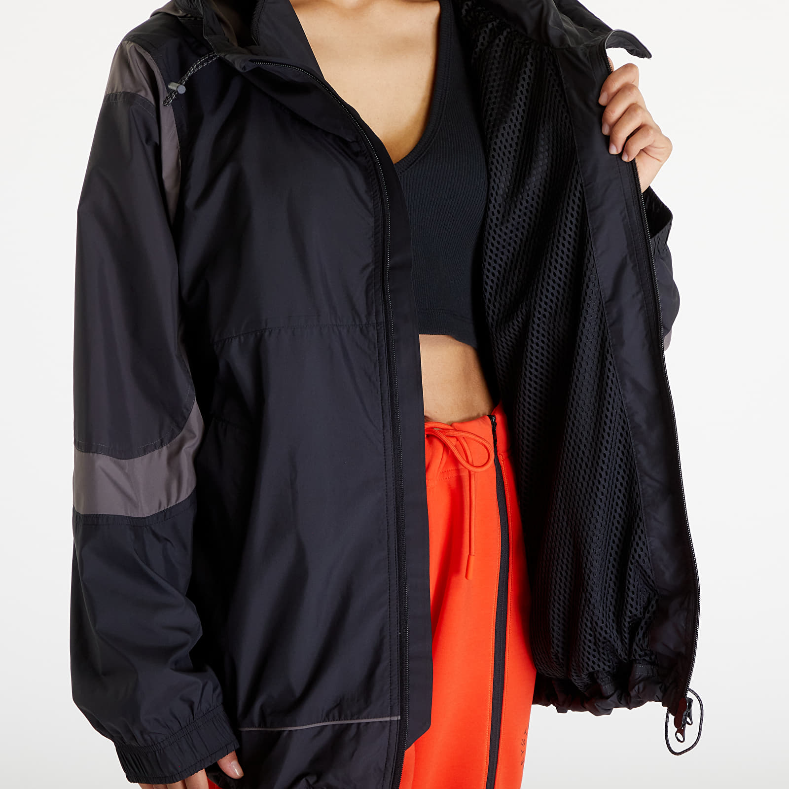 Kurtki adidas by Stella McCartney Woven Tt Black/ Utiblk