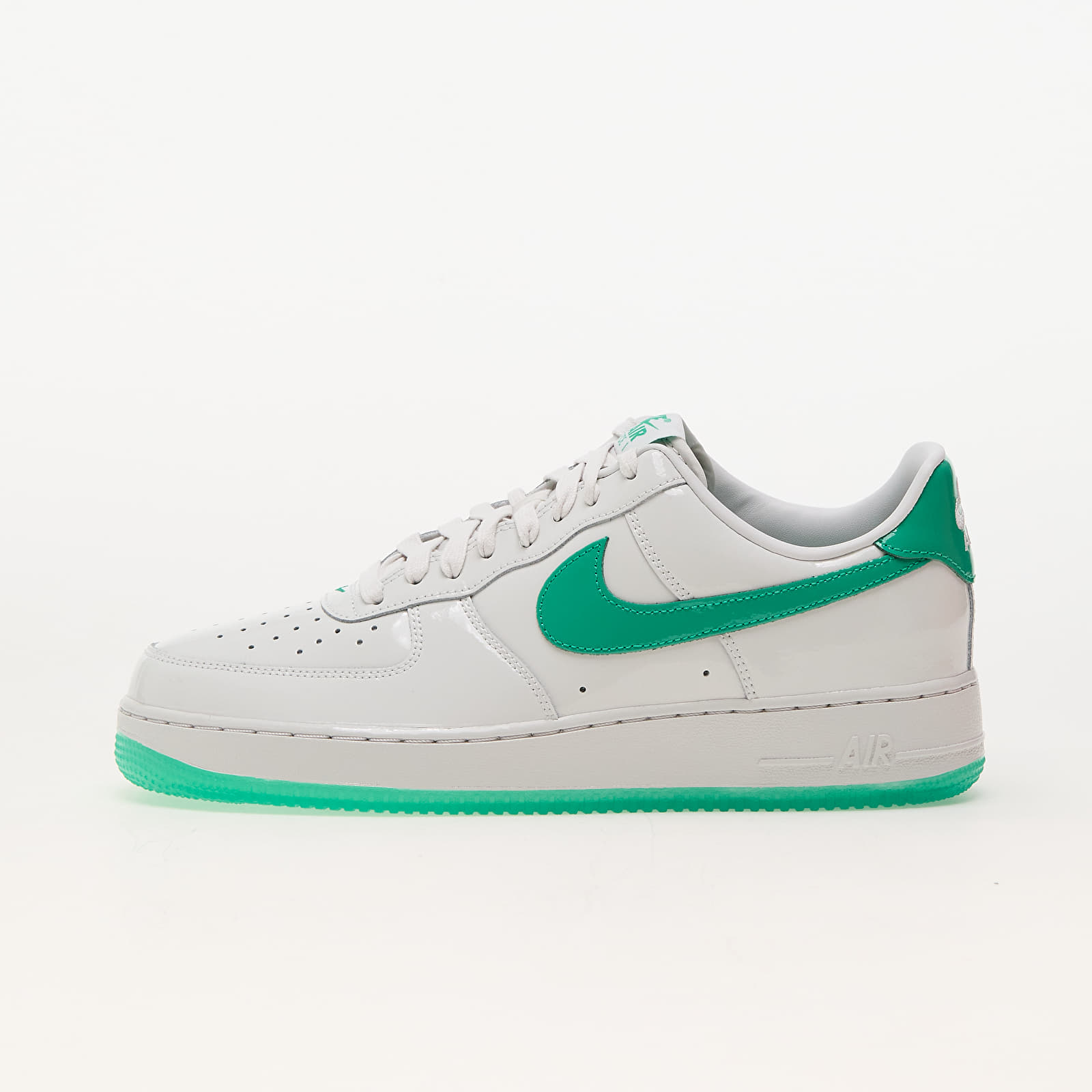 Männer Nike Air Force 1 '07 Prm Platinum Tint/ Stadium Green