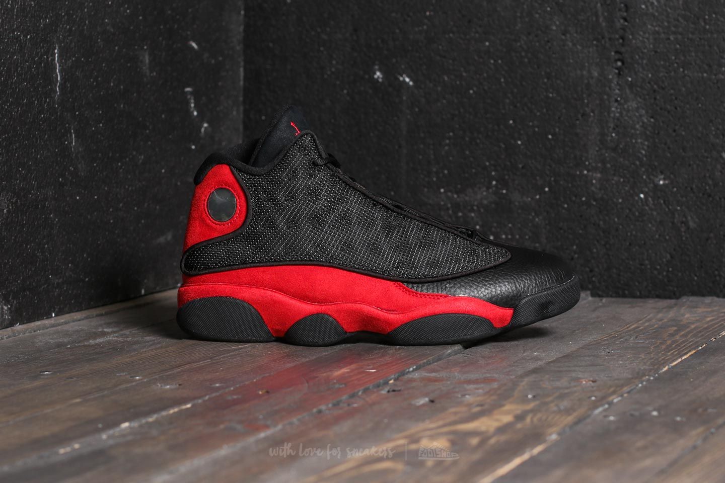 Red and white jordans 13 store