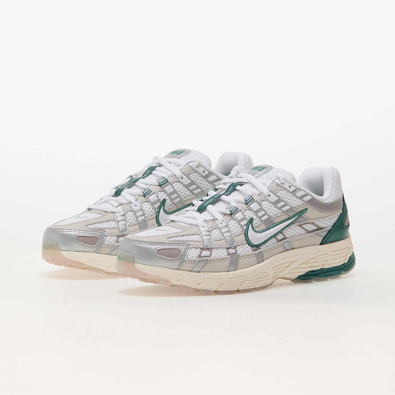 Scarpe uomo Nike P-6000 Prm Light Bone/ White-Metallic Silver