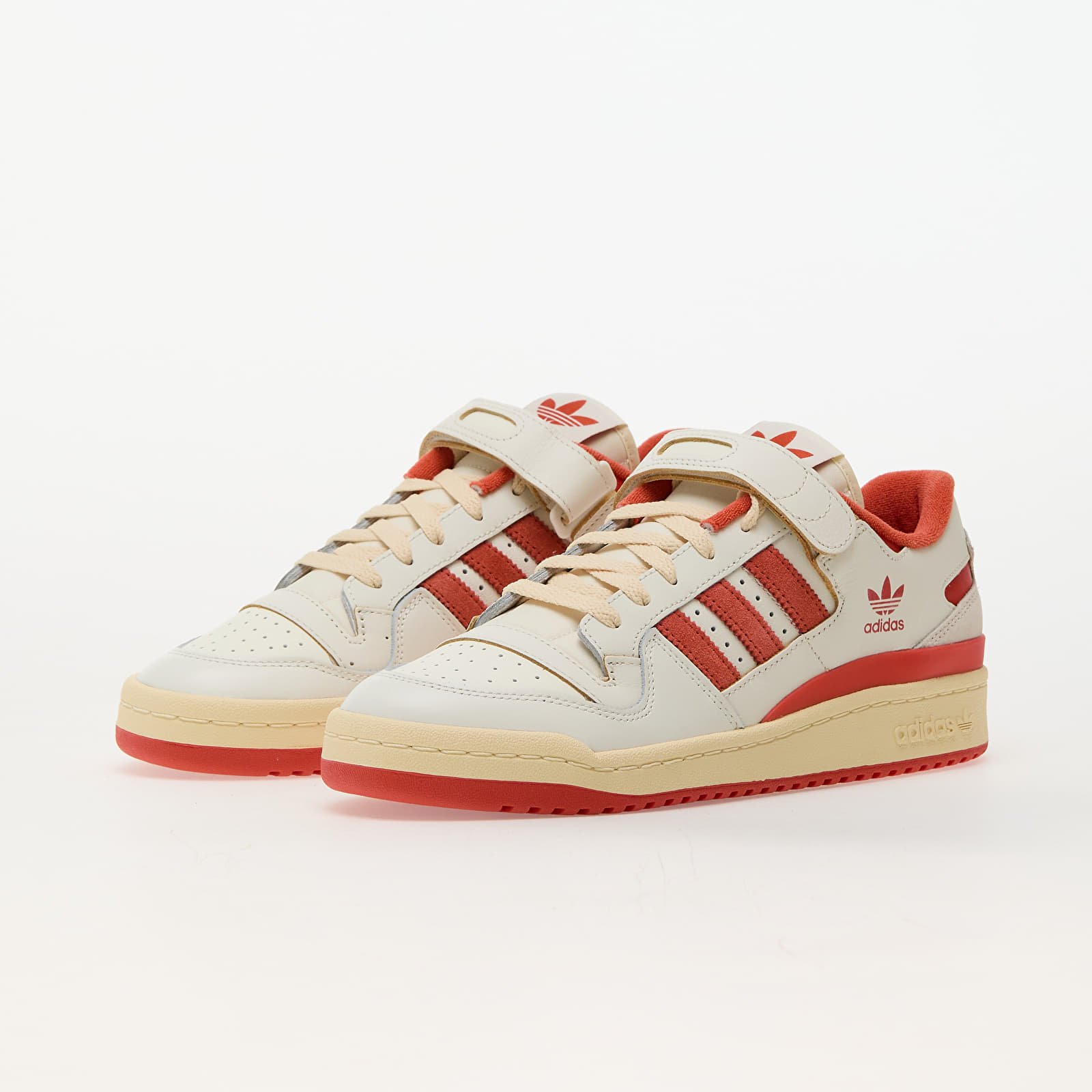 Încălțăminte și sneakerși pentru bărbați adidas Forum 84 Low Ivory/ Preloved Red/ Easy Yellow