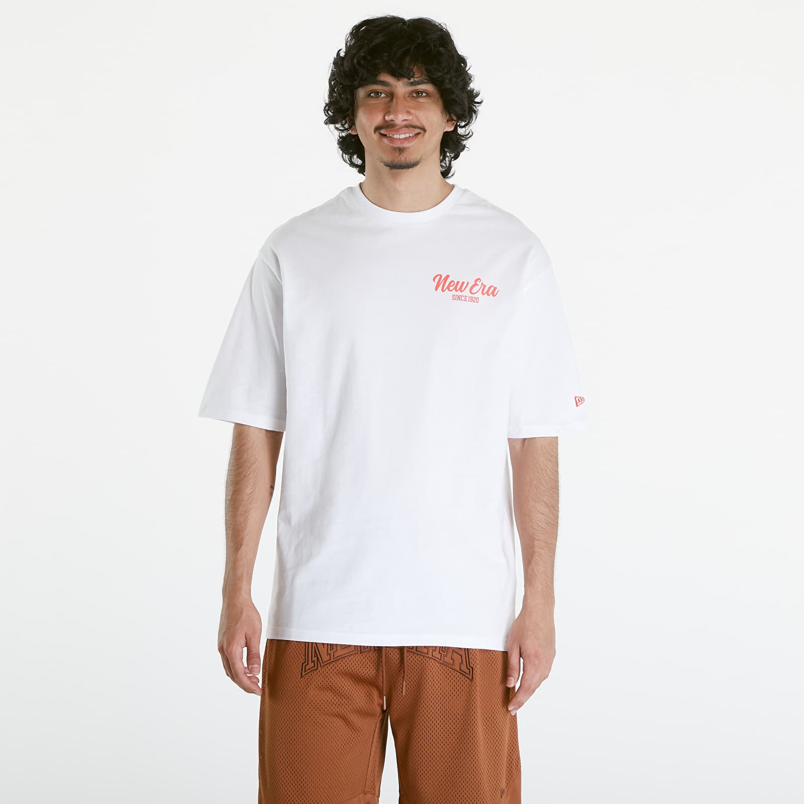 Trička New Era Cactus Graphic OS Tee UNISEX White/ Lvr