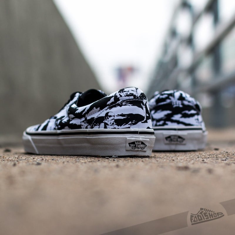 Men s shoes Vans U Era Star Wars Dark Side Footshop