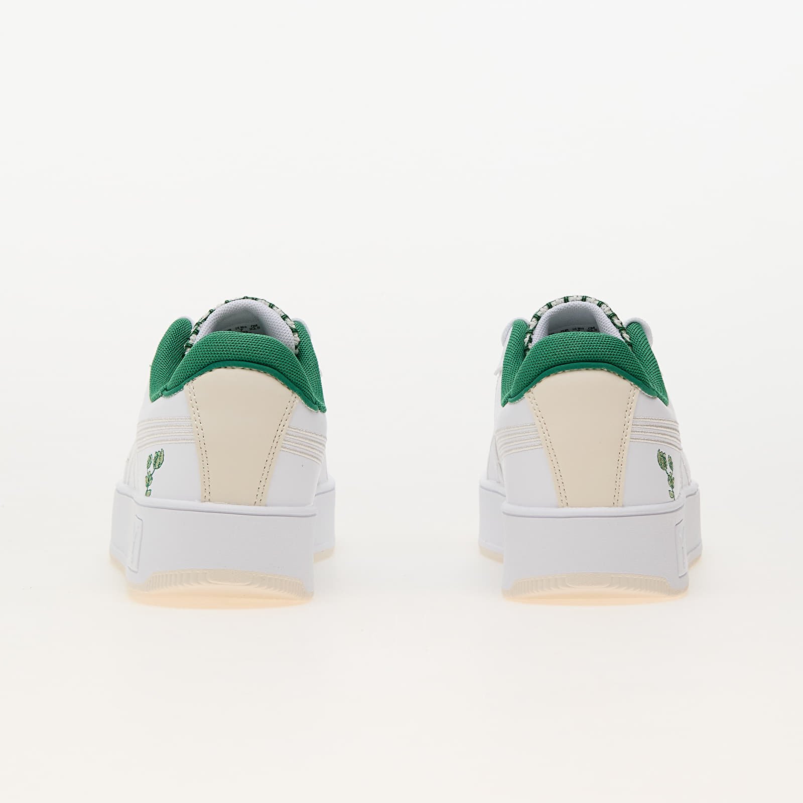 Moteriška avalynė Puma Carina Street Blossom White