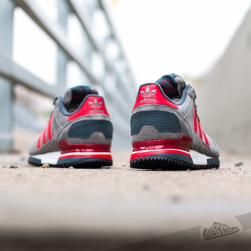 アデッソ PS-02 RED adidas ZX 700 Originals Ash/Power Red/White Vapour | Footshop