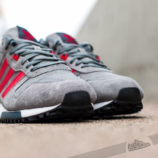 Chaussures et baskets homme adidas ZX 700 Originals Ash Power Red White Vapour Footshop
