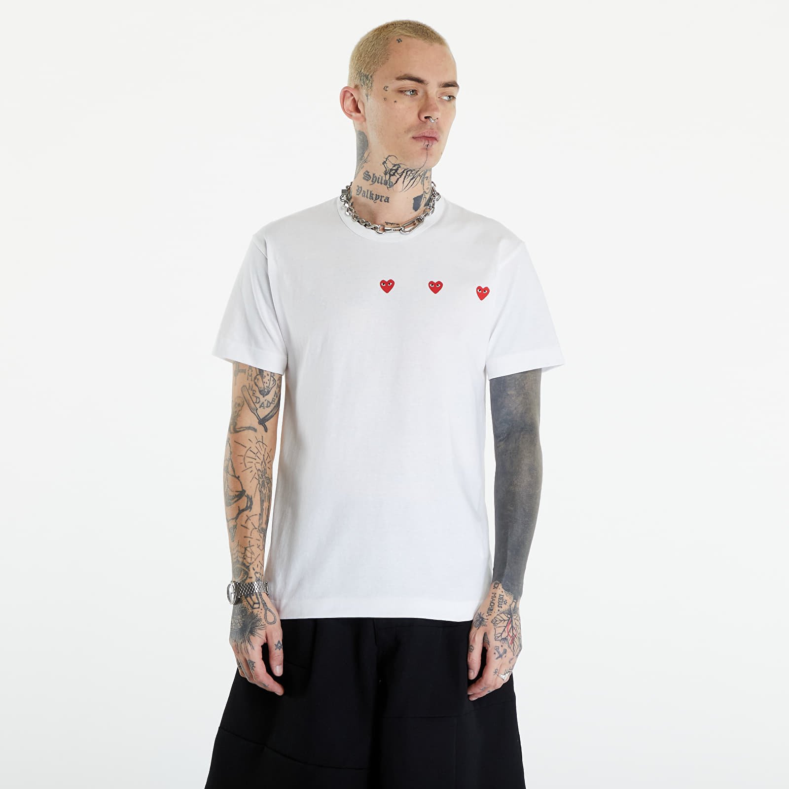 leather shirt dolce gabbana jacket hullz Comme des Garcons PLAY Short Sleeve Logo Print T Shirt UNISEX