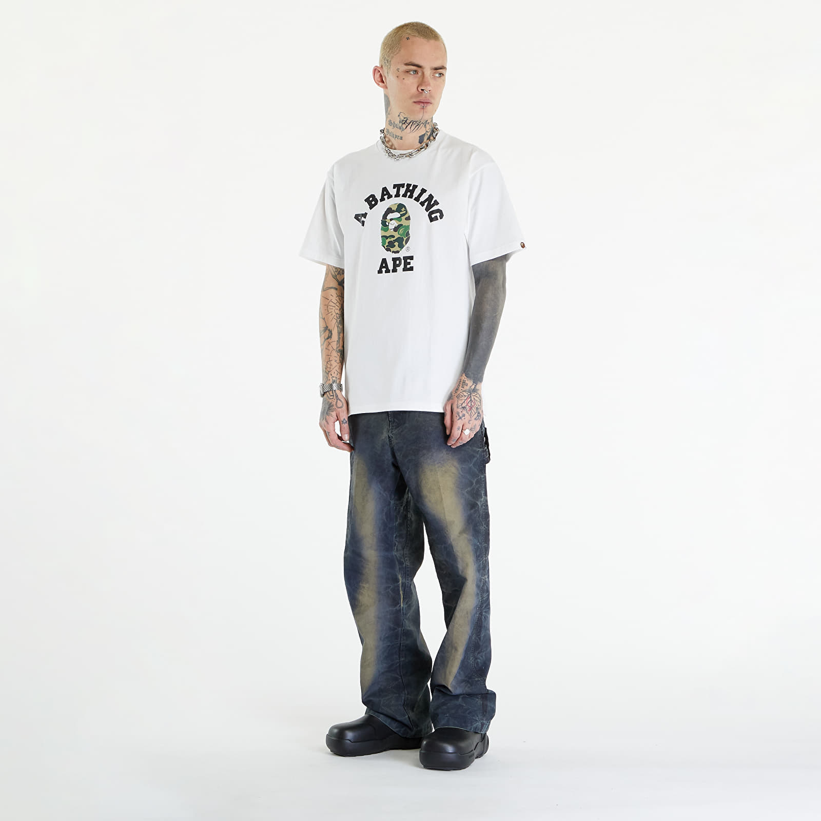 T-Shirts A BATHING APE Abc Camo College Tee White/ Green
