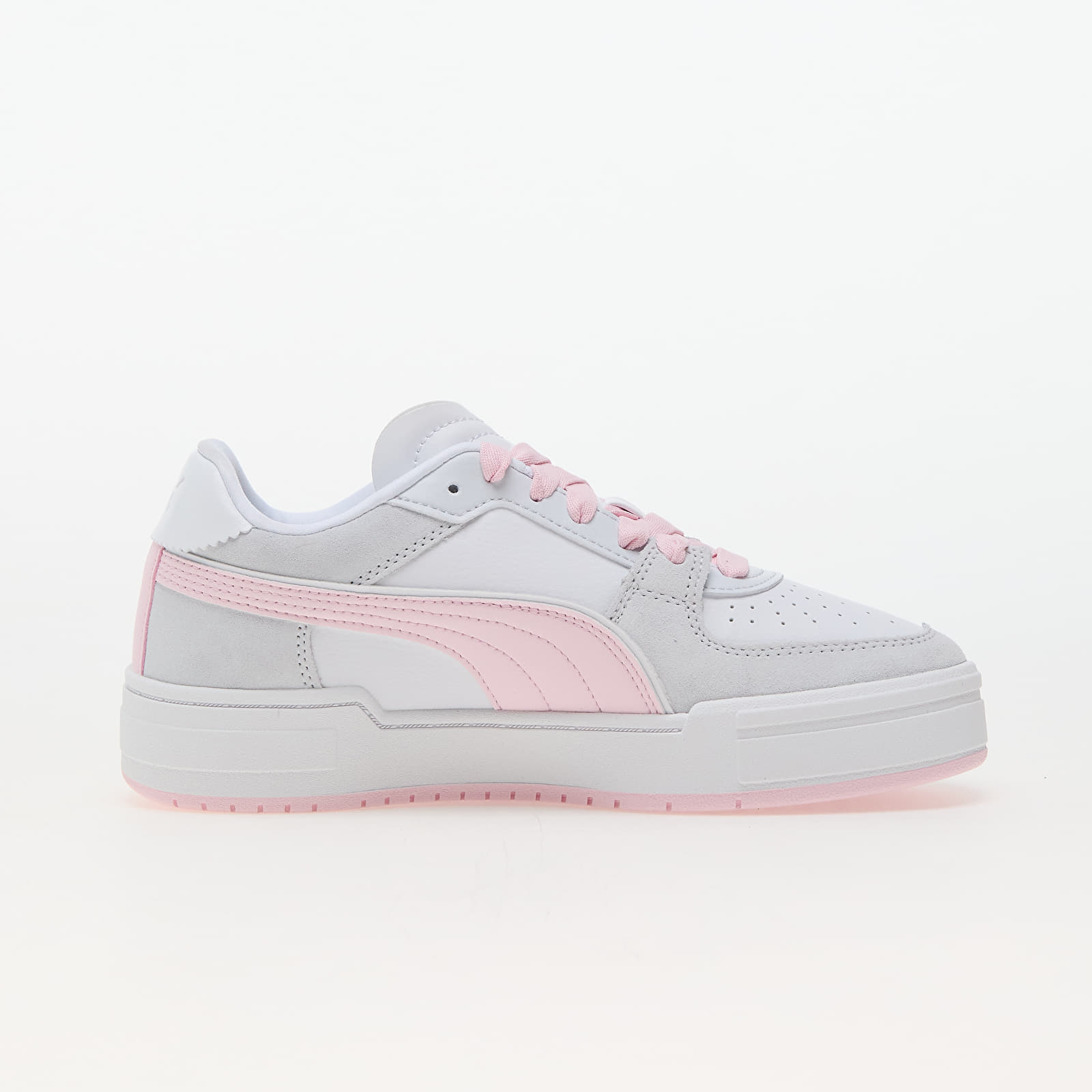 Women's shoes Puma Ca Pro Queen Of Hearts Wns White