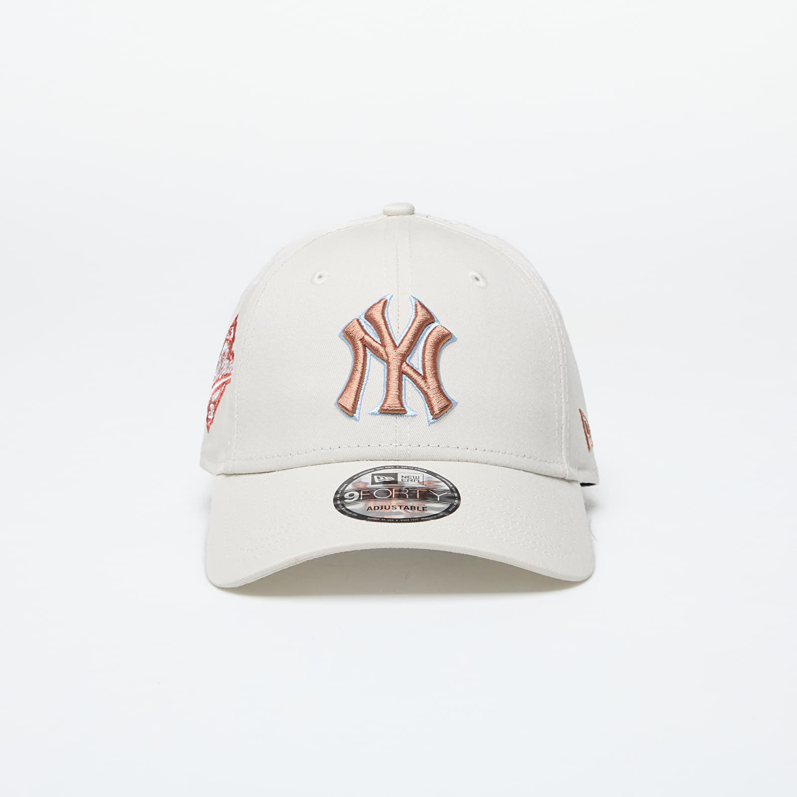 Шапки New Era New York Yankees 9Forty Strapback Off White