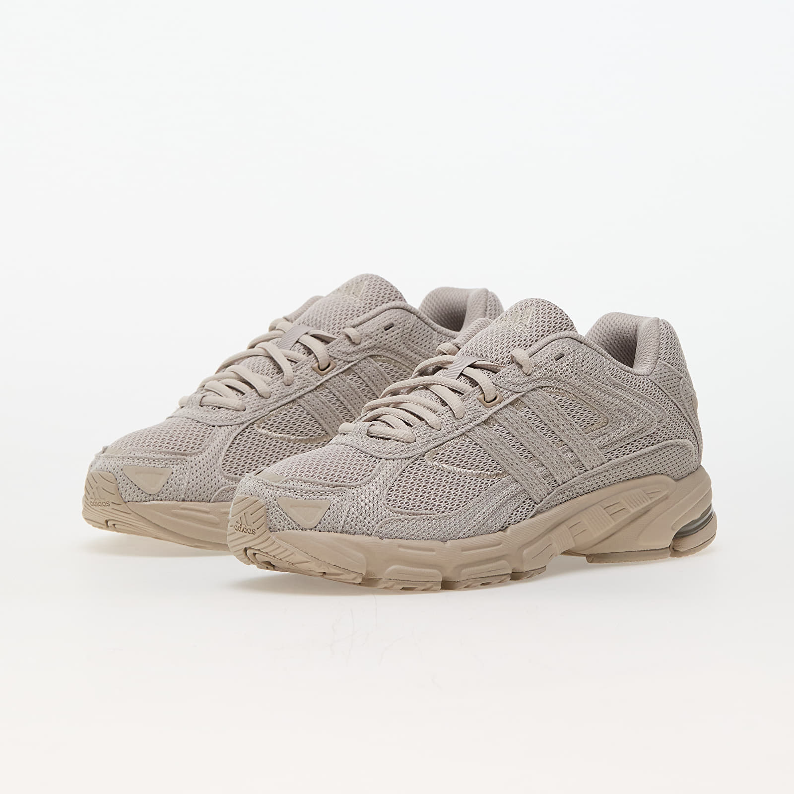 Women's shoes adidas Response Cl W Wonder Beige/ Aluminium/ Wonder Beige
