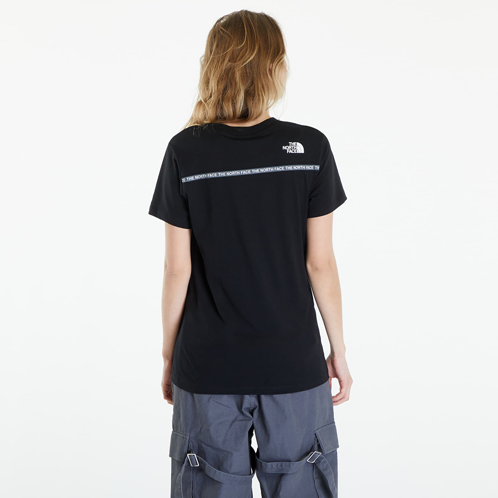 Tričká The North Face Zumu T-Shirt TNF Black