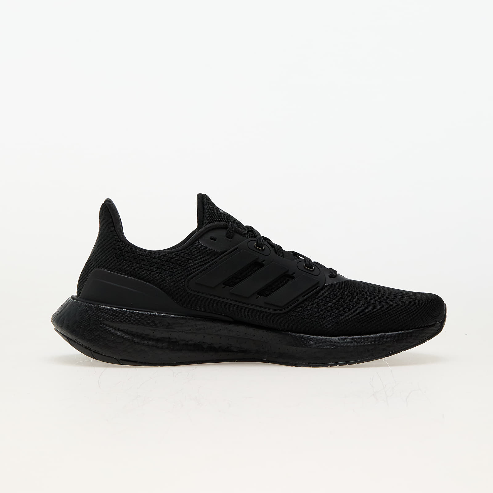 Pureboost all black clearance
