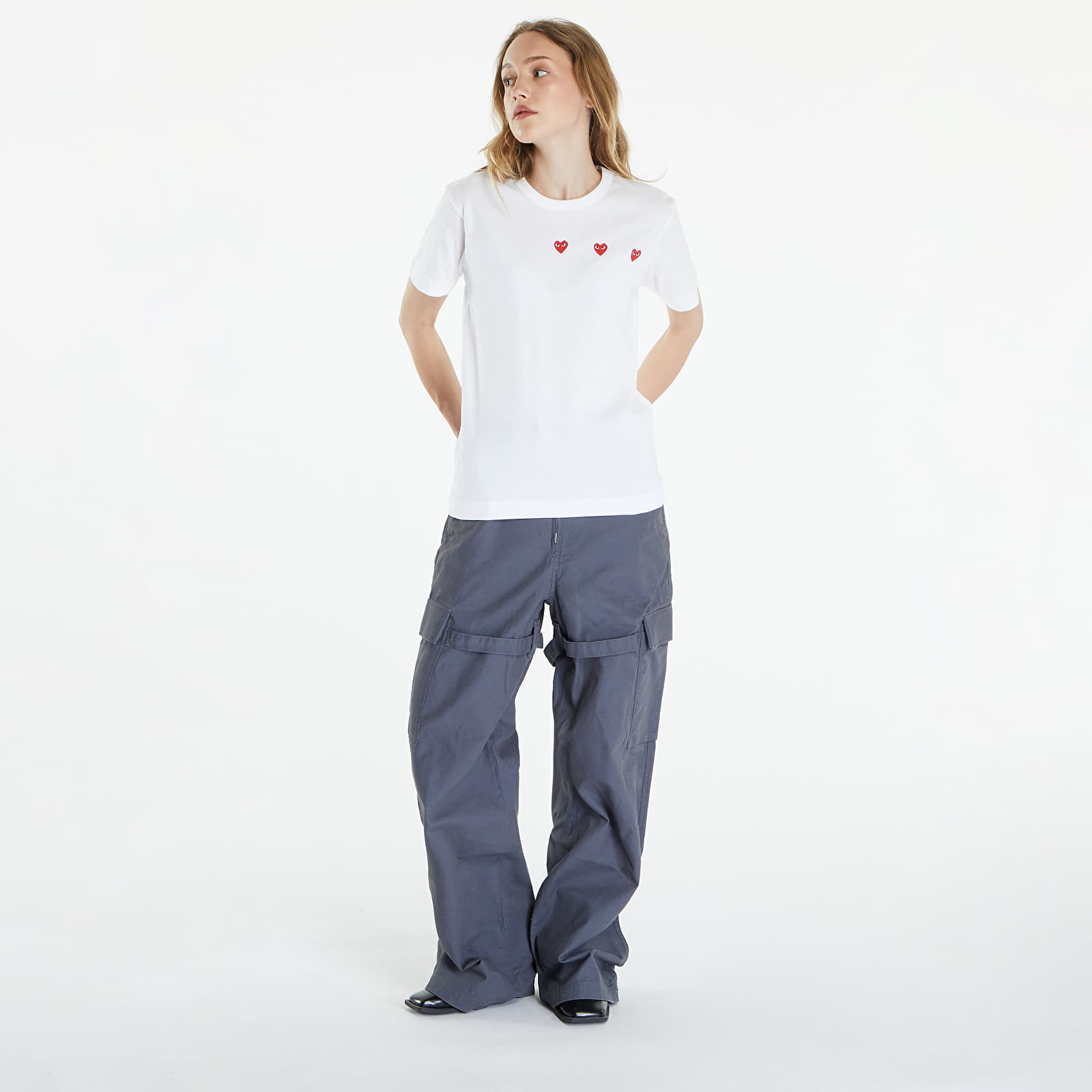 T-Shirts Comme des Garçons PLAY Short Sleeve Logo Print T-Shirt UNISEX White