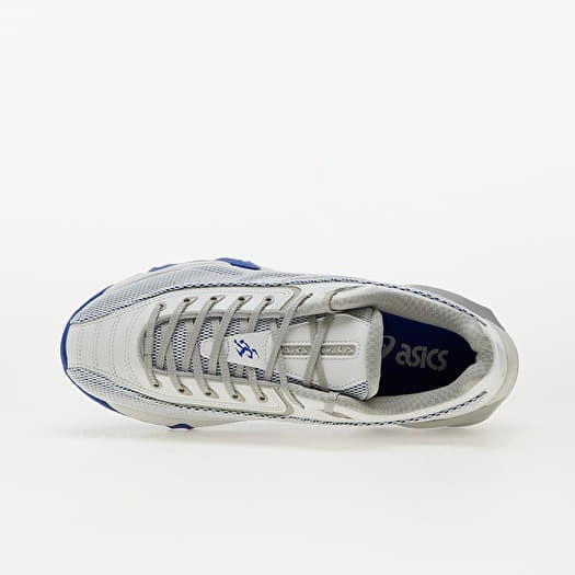 Asics snow white sales