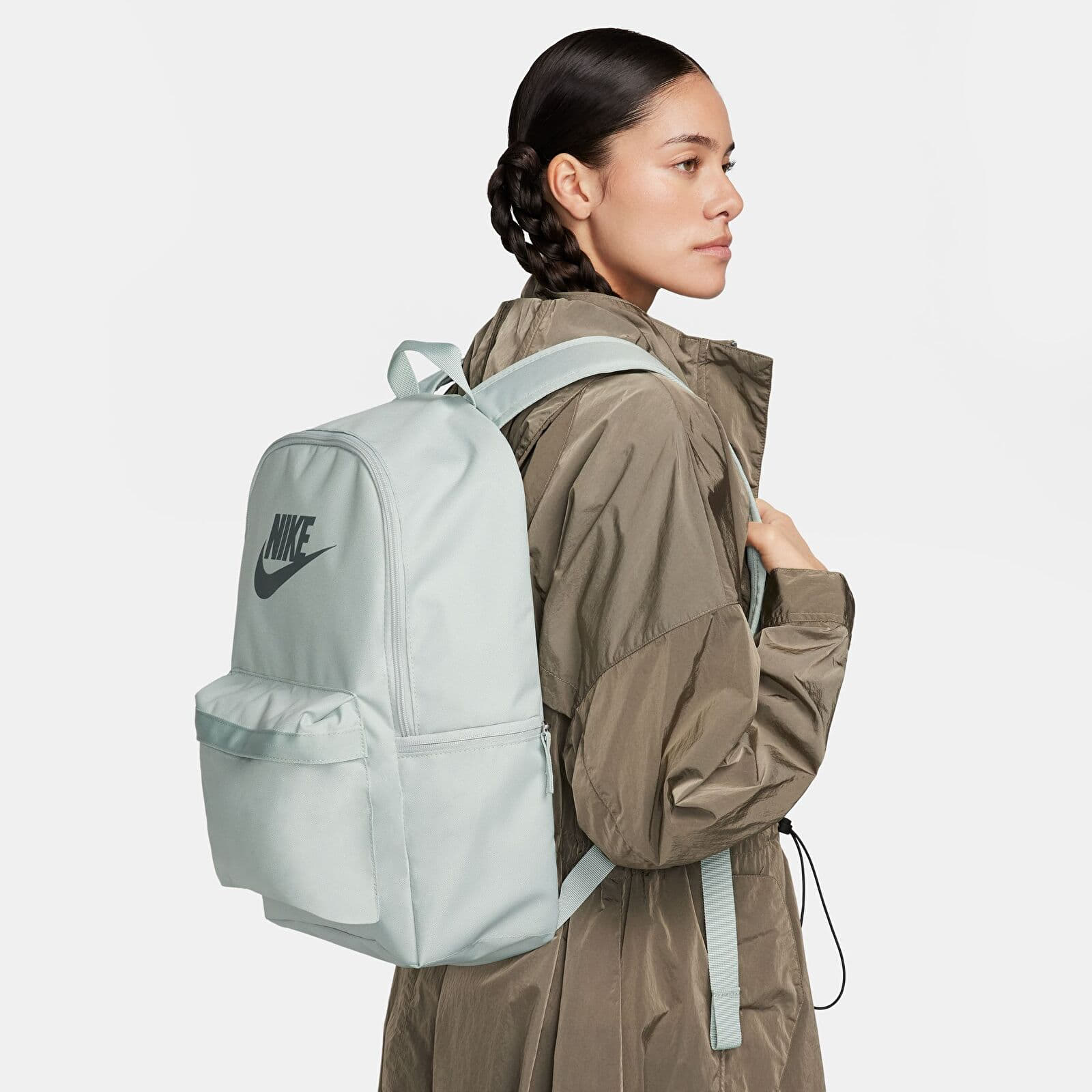 Sacs à dos Nike Heritage Backpack Light Silver/ Light Silver/ Smoke Grey